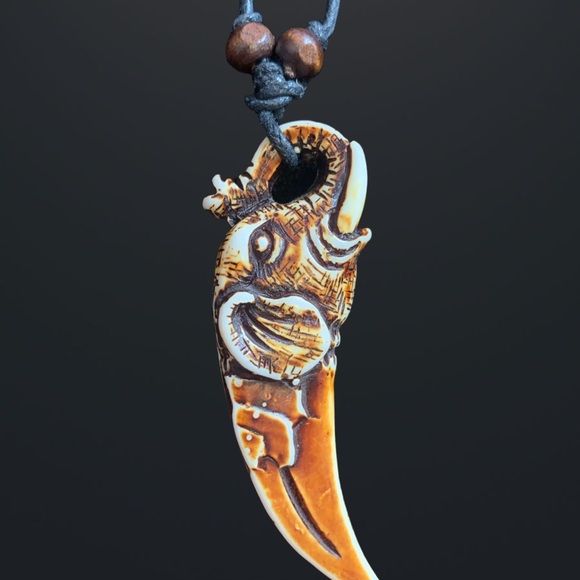 Elephant Pendant Necklace - Picture 3 of 3